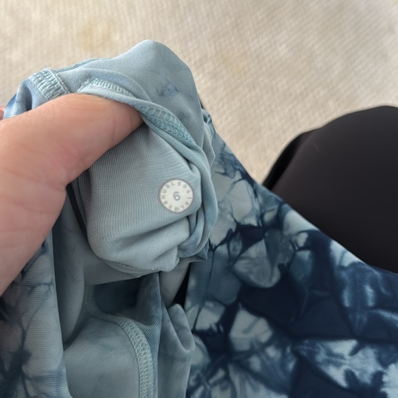 Lululemon like new Wunder Under High Rise Legging, 6 - Picture 7 of 9